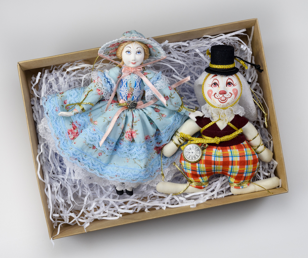 Набор подарочный из 2 игрушек "Алиса в стране чудес №2"