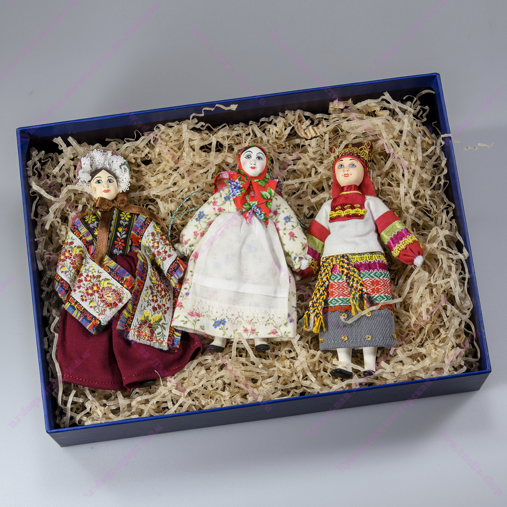 Набор подарочный из 3 игрушек "Набор кукол по мотивам коллекции А.Н.Бенуа"